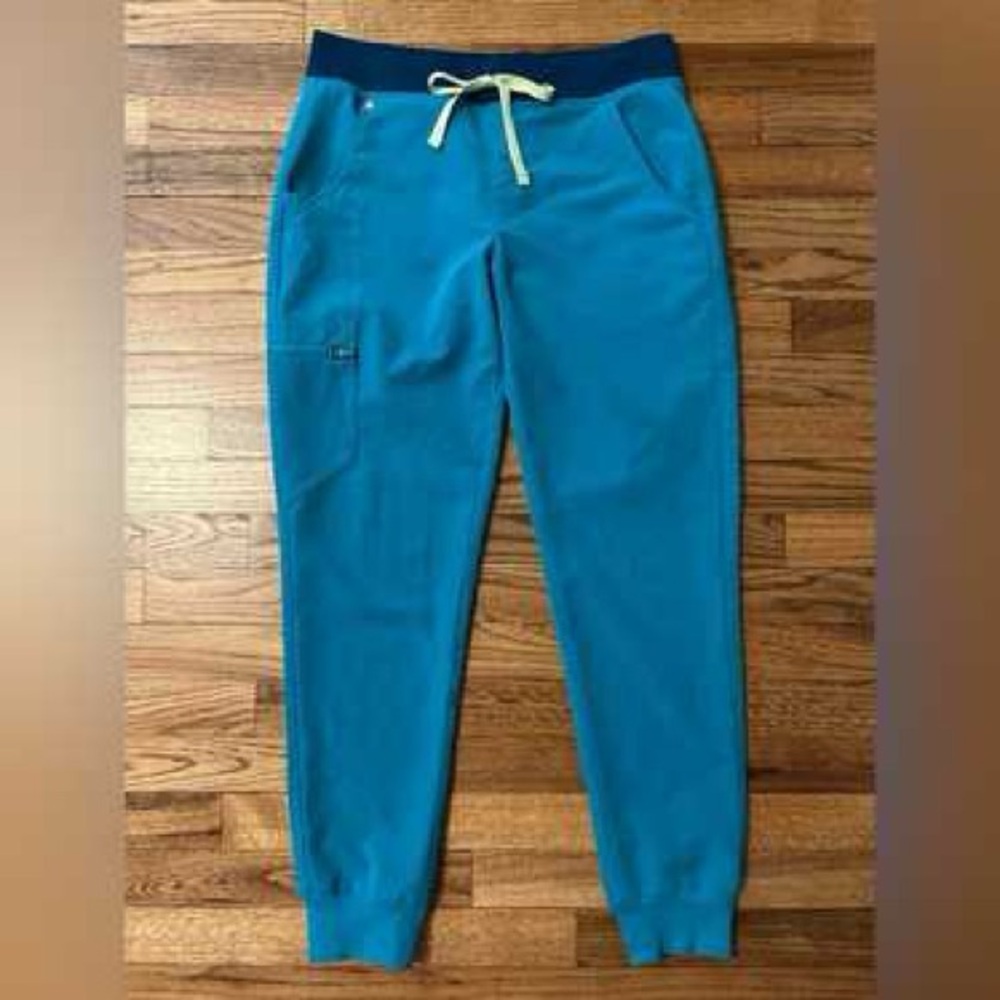 FIGS teal Zamora jogger scrub pants